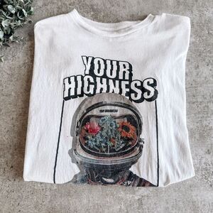 Your Highness White Crew Neck Graphic Tee Size Large
